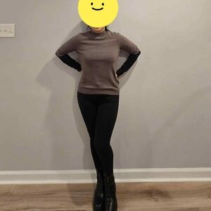 Elegant Brown Cashmere Women's Sweater